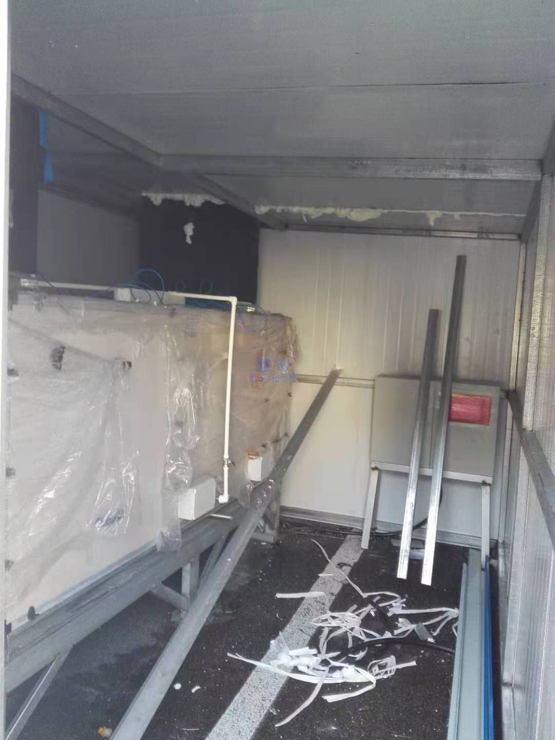 為北京愛普益醫(yī)學(xué)檢驗(yàn)中心提供并安裝全新風(fēng)凈化空調(diào)機(jī)組驗(yàn)收合格(圖3)