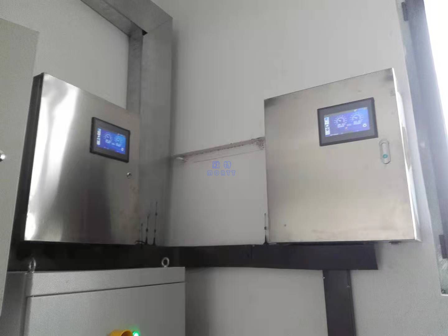 為甘肅食品檢驗研究院安裝恒溫恒濕系統(tǒng)驗收合格(圖2)